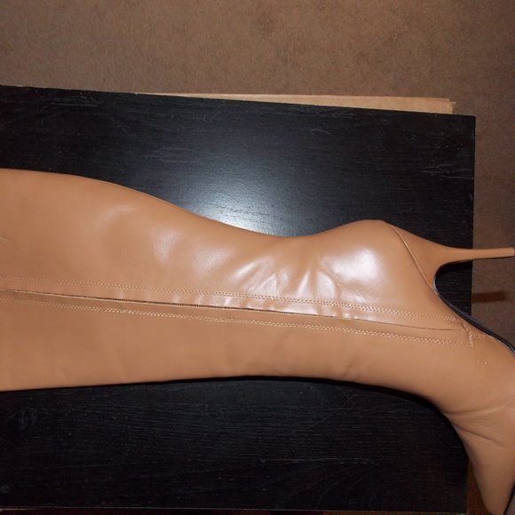 Bijou Camel Color Size 9M Women's-Preowned - Picture 10 of 15